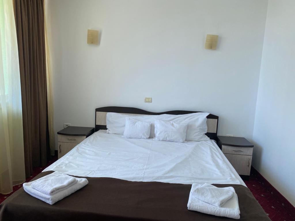 Complex Hotelier Felix - Perla Marii Eforie Nord Buitenkant foto