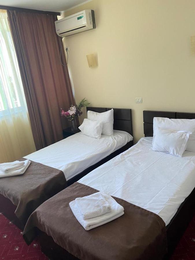 Complex Hotelier Felix - Perla Marii Eforie Nord Buitenkant foto